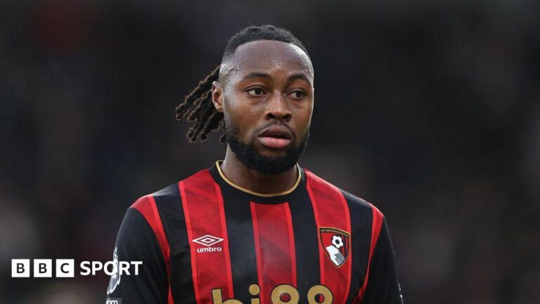 Antoine Semenyo in action for Bournemouth against Chelsea on 6 December
