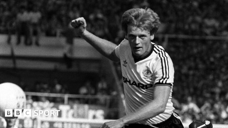Gordon McQueen attributed dementia to heading ball – Hayley McQueen Gordon McQueen during his playing career