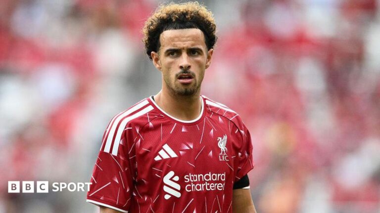 Curtis Jones playing for Liverpool