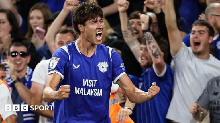 Cardiff City's Rubin Colwill celebrates