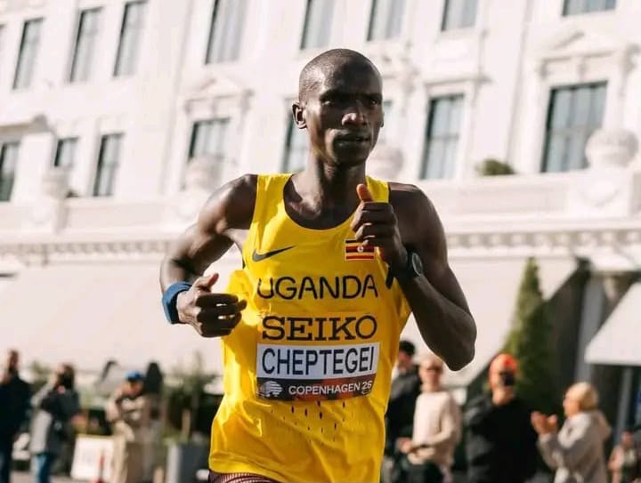 Cheptegei wins bronze in Copenhagen with stunning PB