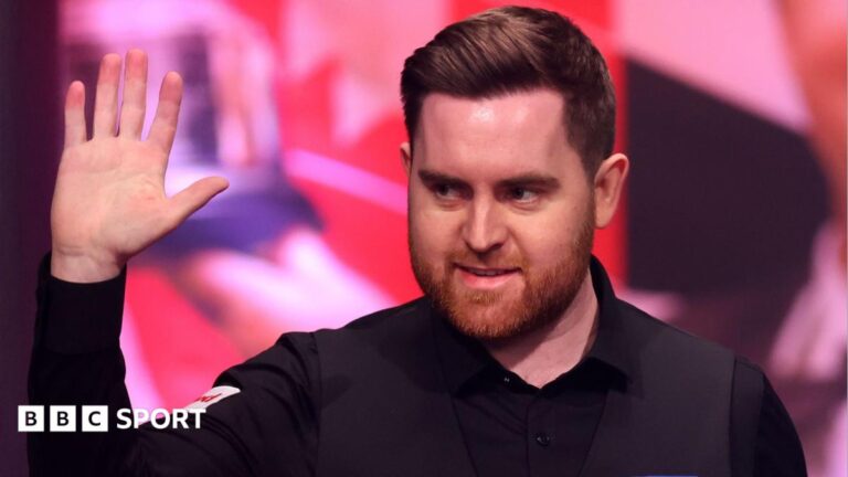 Jak Jones shocks Mark Selby to win British Open title Jak Jones